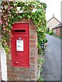 George VI Postbox, Sixpenny Handley in SP5 5QL