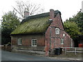 Moss thatched cottage Repton in Repton