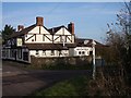 Maypole Inn, Thurloxton in TA2 8RW
