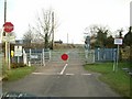 D I  Y  Level Crossing in OX5 2TD