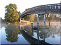 Footbridge over the Thames, Temple in SL6 5ND