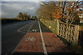 Cycle path and footpath past Pershore High School in WR10 1RP