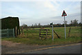 Footpath across the pasture in OX10 9PR