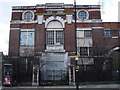Disused building on East Ham High Street in E6 3PG