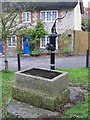Village pump, Piddlehinton in DT2 7TQ