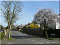 Street Scene, Heathdene Road, Carshalton in SM6 0TF