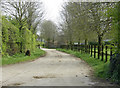 2009 : Entrance to Batten's Farm in SN14 6LT