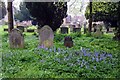 St James' churchyard in OX4 4EU