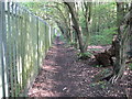 Carpenders Park: Footpath to Watford Heath in WD19 4PY