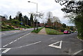 Birling Rd, Forest Rd junction in TN2 5LN