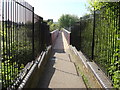 Footbridge over the East Coast Main Line in N4 2DE