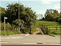 Public footpath to Birchanger in CM24 8TY