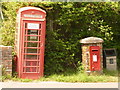Morden: postbox № BH20 102 and phone, Lower Street in BH20 7DL