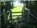 Well signposted footpath near Lamberhurst Farm in TN14 7AF