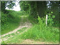 Footpath junction near Ash Farm in TN17 1JT