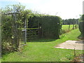 Footpath junction near West Green Farm in TN11 9PX