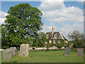 Denton: Leys House from the churchyard in Denton (South Kesteven)