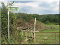 Footpath junction on Amhurst Bank Road in TN2 4AP