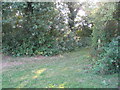 Footpath junction near Brattles Grange in TN12 7AH