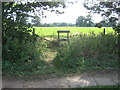 Footpath junction near Wilmington Hall in TN25 4EJ