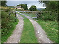 Footpath towards Silver Well Cottage in LS29 9SW