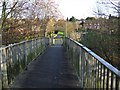 Footbridge off Turners Road North in LU2 0RZ