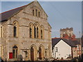 Capel ag eglwys / Chapel and church in LL29 8FQ