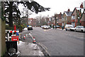 Earlsdon Avenue South in CV3 6GJ