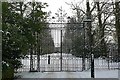 Gates to Beaurepaire House in RG26 5EJ