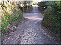 West Chilington Road dividing footpath to Abingworth in RH20 2NU