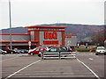 B&Q Warehouse at Cleveland Retail Park in TS6 0AU
