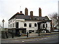 The Three Daws Pub, Gravesend in DA11 0BJ