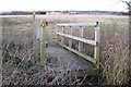 Footbridge over a channel near the Avon in CV3 4ST
