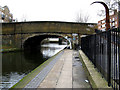 Regent's Canal: Queen's Bridge in E8 4LQ
