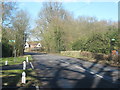Footpath crosses Fordcombe Road in TN3 9SS