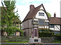 Shakespeare House, Headcorn in TN27 9TY