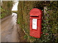 Netherbury: postbox № DT6 114, Whitecross in DT6 5NH