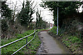 Beddington:  Raised footpath along Croydon Road in SM6 7NP