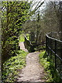 Gipping footpath past Hawks Mill Lock in IP6 8BX