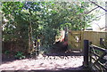 Footpath junction, Sissinghurst in TN17 2JH