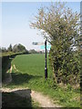 Footpath junction in Mid Lavant in PO18 0DE