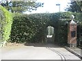 Holly Arch, Coach Drive, Quarndon, Derbyshire in DE22 5JY