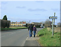 2010 : A342 Walkers passing Hawkstreet in SN15 2DX