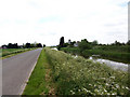 Cadney Road and the Old River Ancholme in DN20 9EY