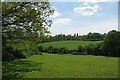Footpath to Cummings Hall Lane in RM3 7LR