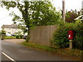 Inkpen: postbox № RG17 156, Craven Road in RG17 9DP