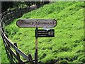 Footpath sign, Wester Aikengall in EH42 1SG
