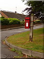 Porton: postbox № SP4 76, Beech Close in SP4 0NQ