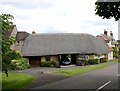 Thatched garage, Tredington in CV36 4NL