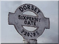 West Stafford: Sixpenny Gate finger-post finial in DT2 8NZ